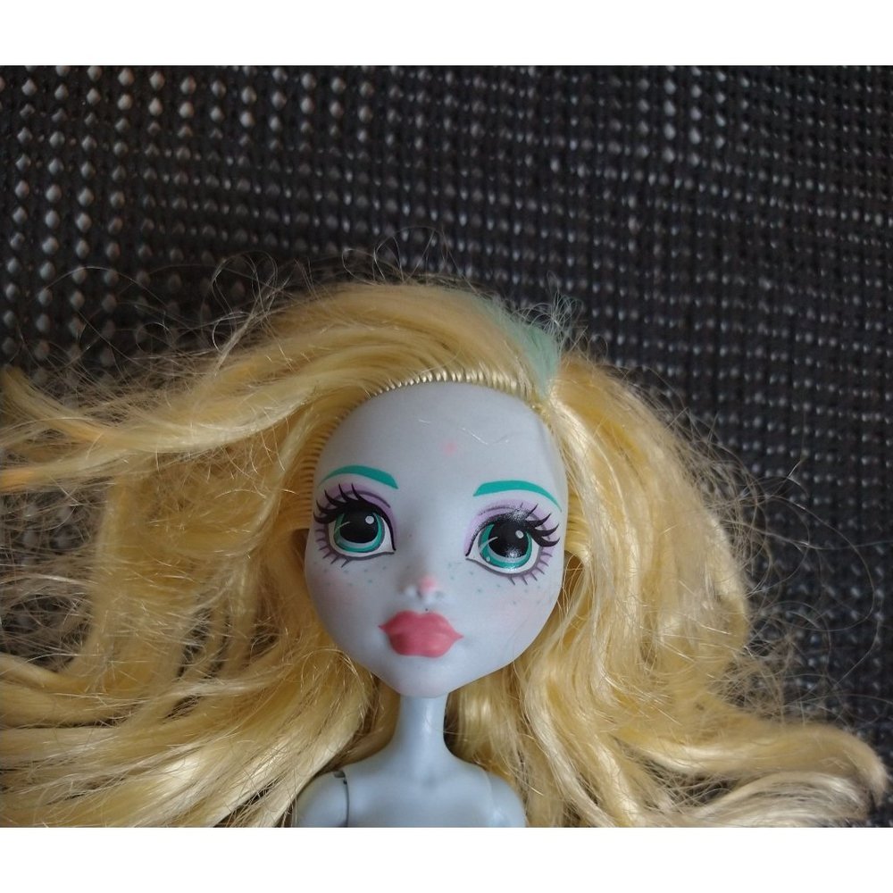 Lagoona Blue, DNX40 Monster High Doll, Ghoul's Beast Friend,
